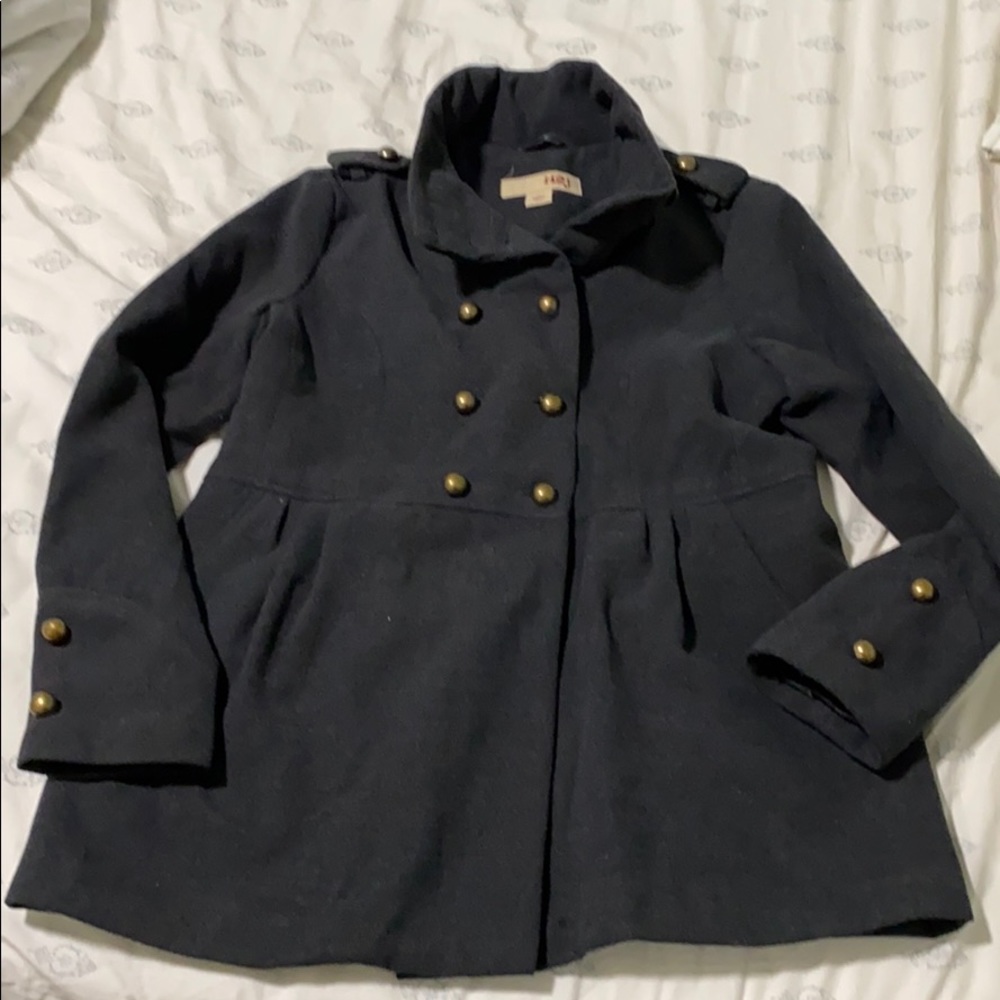Military style winter coat like new fit and flare flattering
